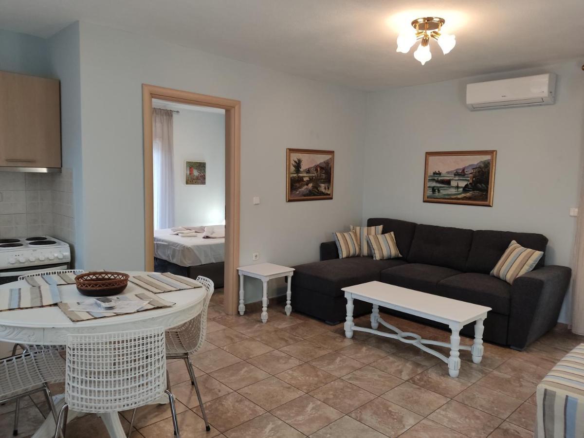 Appartement Olive Grove House à Limenaria  Extérieur photo